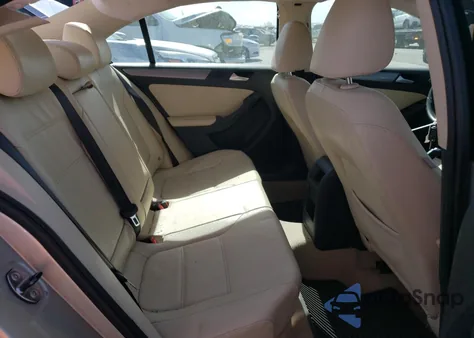 2014 Volkswagen Jetta Tdi from USA, damaged, VIN 3VWLL7AJ7EM222444